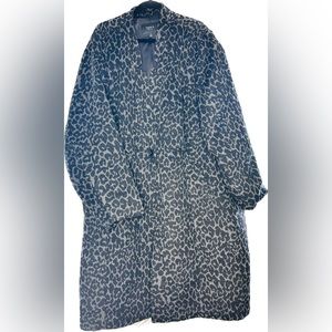 Torrid black, dark gray leopard polyester wool blend coat 6X 30